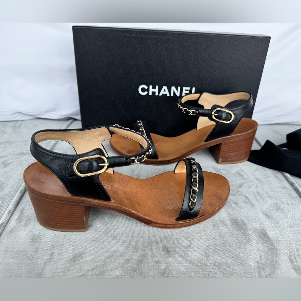Chanel Leather Heel Sandals with Gold and Black Chain Size 36.5 - Picture 3 of 7